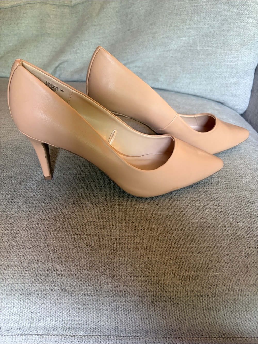 Apt. 9 Pointed-Toe Pumps in Nude - Picture 4 of 6
